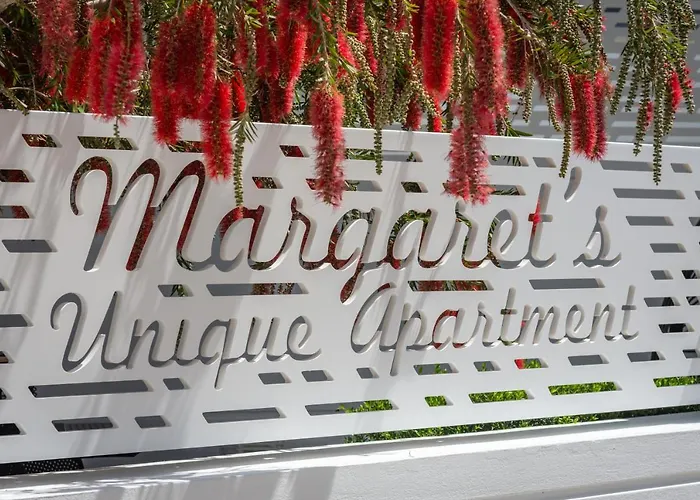 Apartament Margaret's Unique *